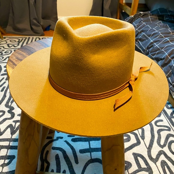 LACK of COLOR hat - Picture 1 of 3